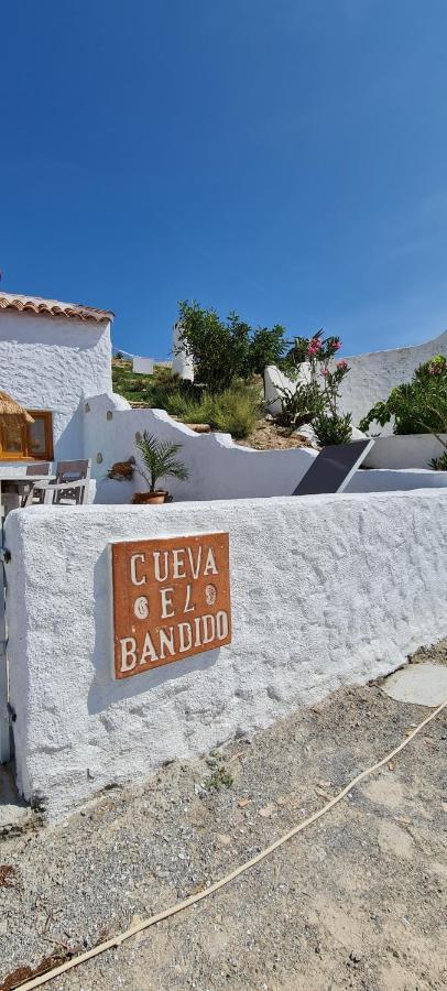 Cuevas Los Coloraos - El Bandido Villanueva de las Torres Exteriér fotografie